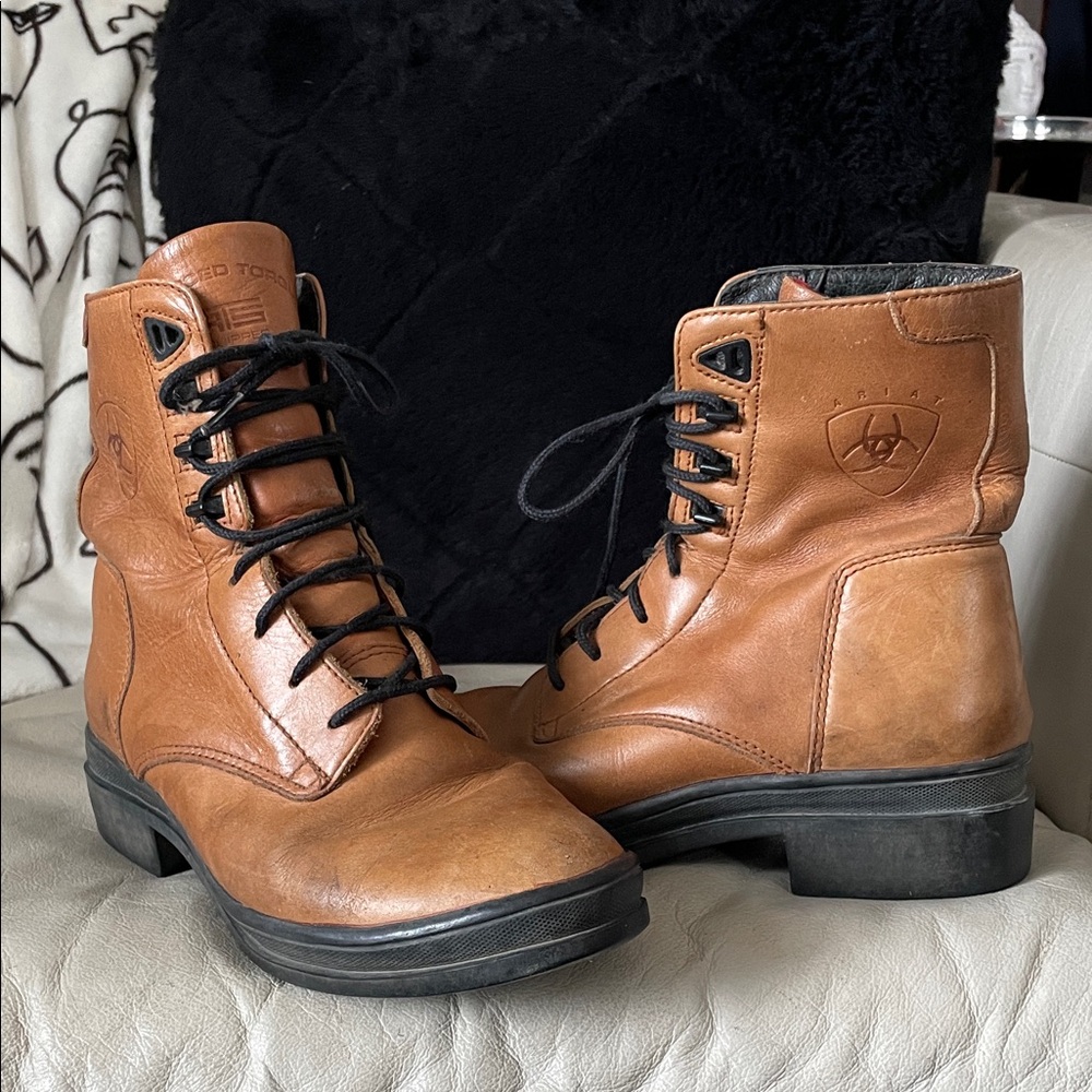 Ariat Brown Leather Lace-Up Men’s Boots with Black Soles